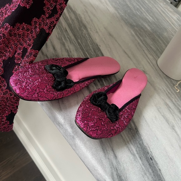 Wow vintage 1960s sparkling formal gown and matching slippers gorgeous fabric - Picture 6 of 17